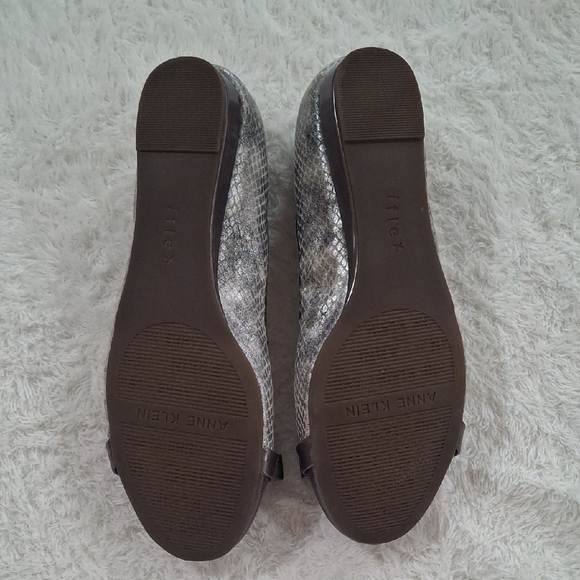 Anne Klein Silver Flats with Decorative Hardware - Picture 7 of 9